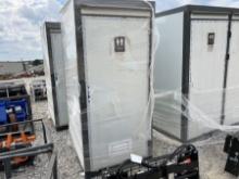 ONE HOLE MOBILE TOILET