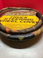 Kings Woodland truck steering wheel cover brand new