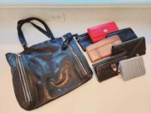 Ladies Frye black leather & dramatic zipper purse & 7 wallets