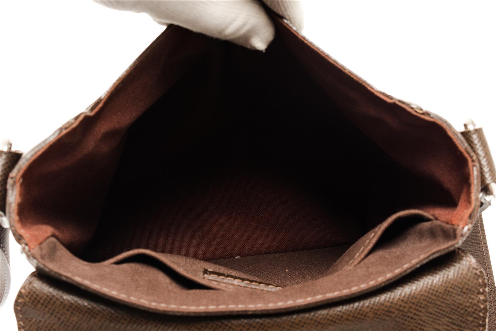 Louis Vuitton Brown Ardoise Luka Taiga Leather Shoulder Bag