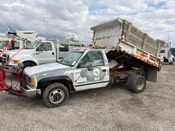 1993 Chevrolet 3500 Dump w/ Plow