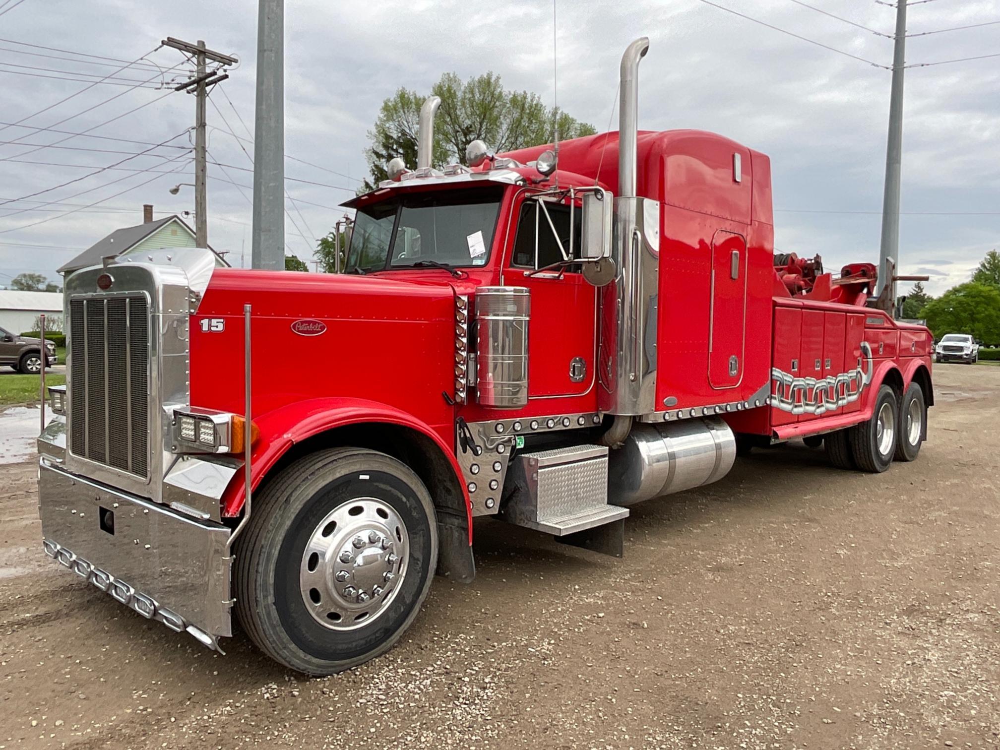 2003 Peterbilt 379 Heavy Wrecker